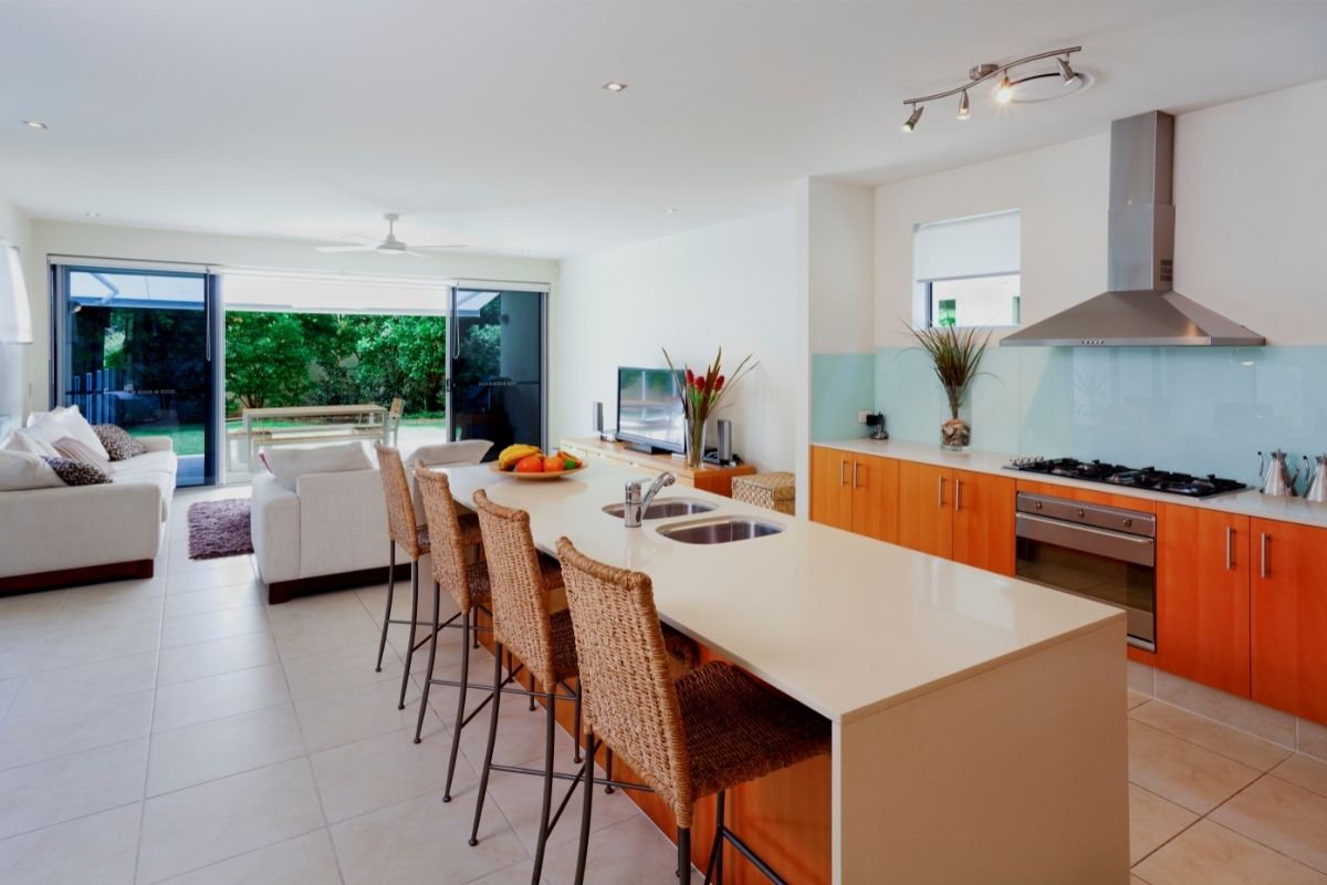 As melhores dicas para decorar cozinha americana — Reprodução Canva